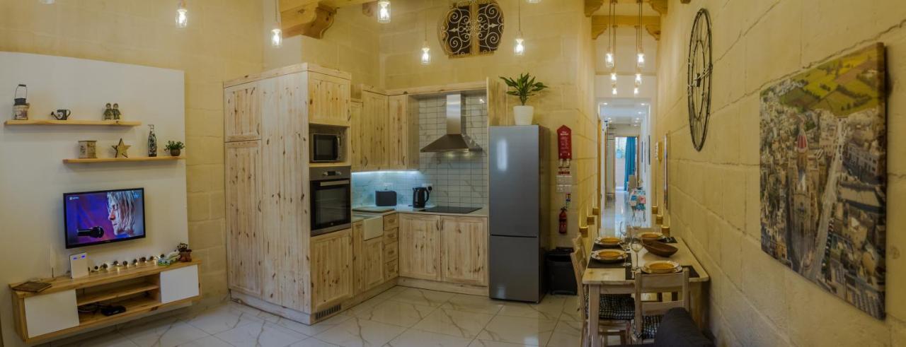 Ta' Gilard - Lovely Renovated Holiday Home Żabbar Extérieur photo