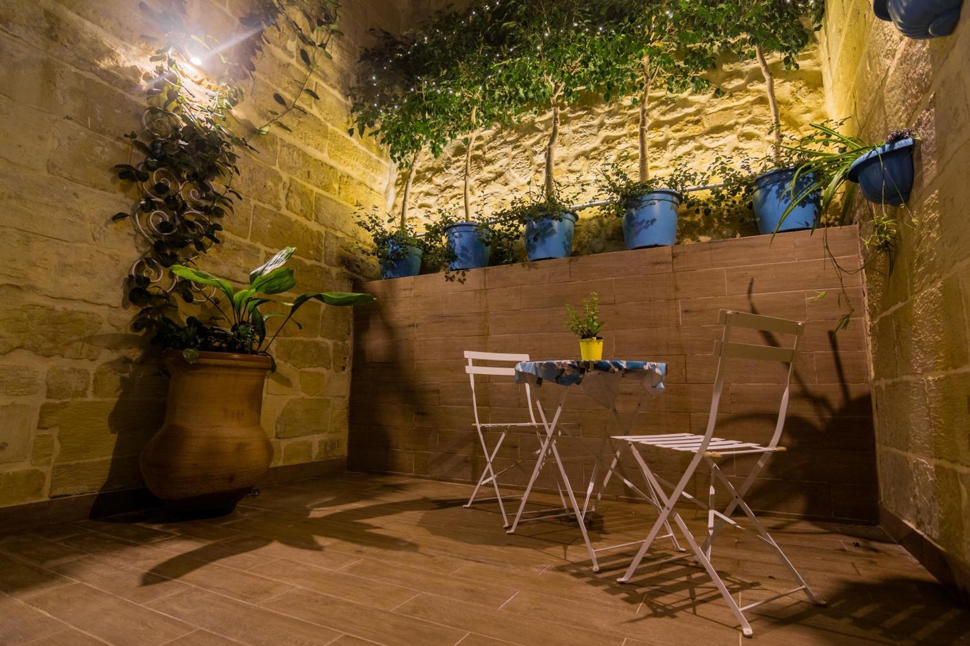 Ta' Gilard - Lovely Renovated Holiday Home Żabbar Extérieur photo